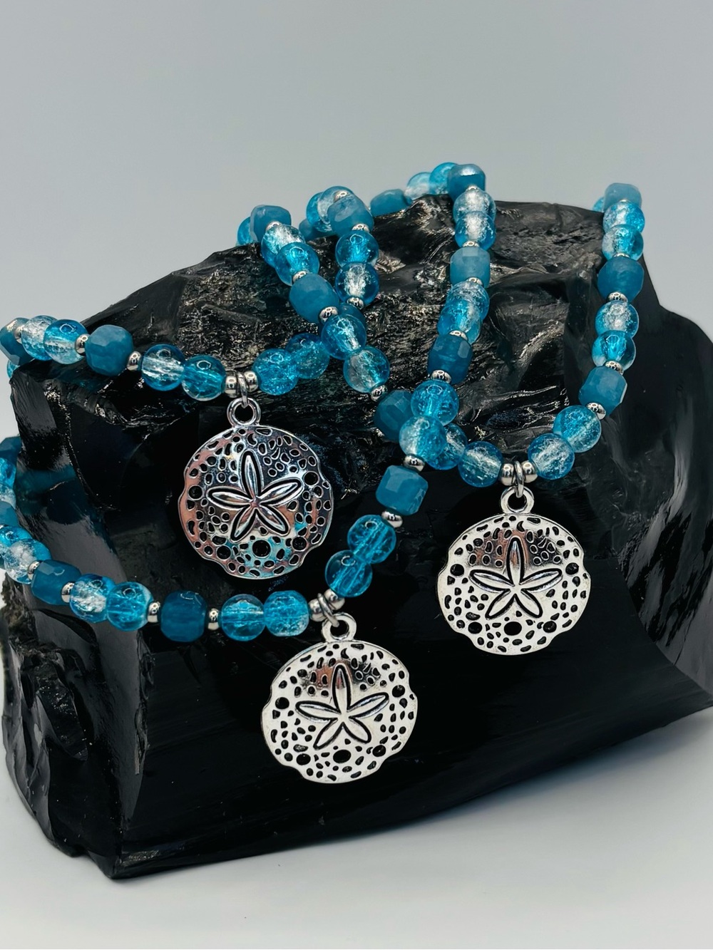 *ANKLET* S. Steel Silver Dollar & Blue Crackle Jade Stretchy Anklet